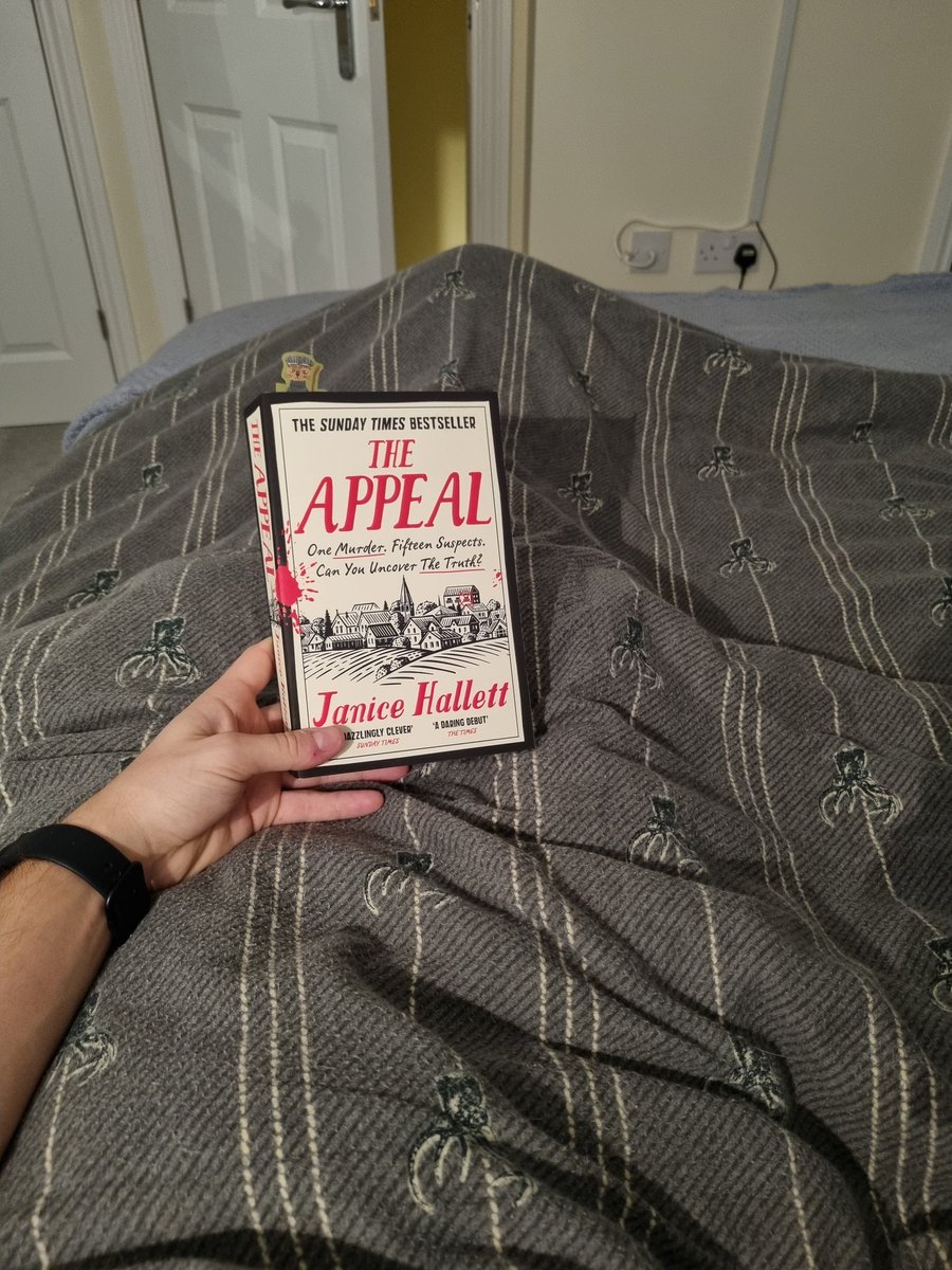 Lukesblog1's tweet photo. ποΈπ My #BookBeforeBed. Show me yours! https://t.co/AWXvNFtv6m