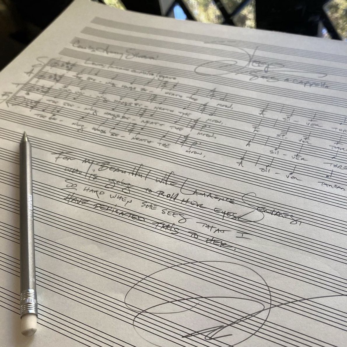 As part of our #thesacredveil project @EricWhitacre is offering handwritten dedicated manuscript excerpts, alongside unique opportunities w/ VOCES8, surrounding the project.

We're pretty keen to get our hands on one of these too! - find out how here: bit.ly/voces8-whitacre