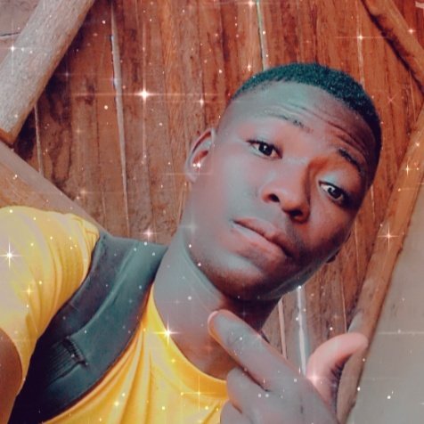 ComlanDamas's tweet photo. #NouvellePhotoDeProfil https://t.co/0lce9c9Mpl