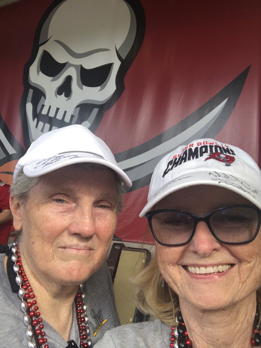 susanterrymd's tweet photo. Go Bucs! https://t.co/pwUOXwN1yE