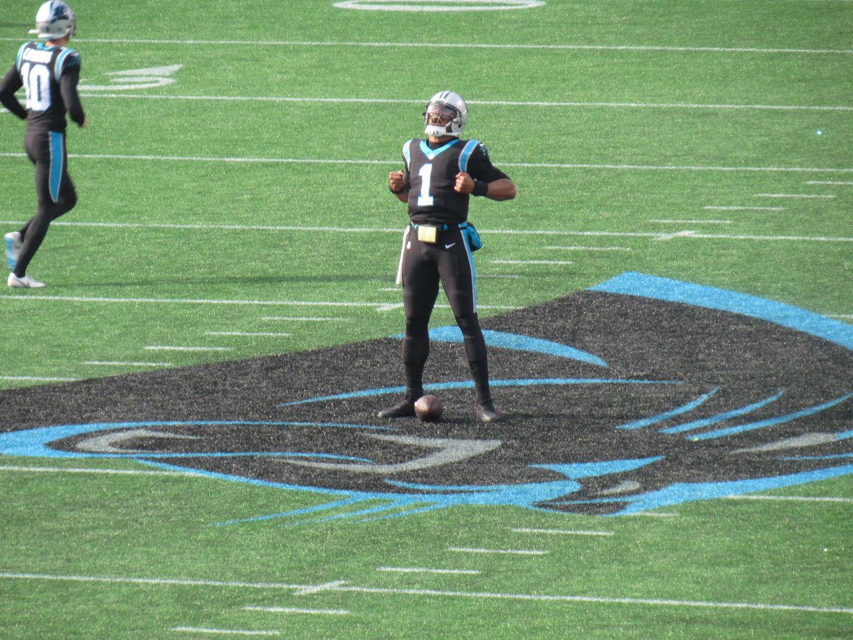 KingRio94's tweet photo. THANK YOU @CAMERONNEWTON https://t.co/LUoRFmmfyT