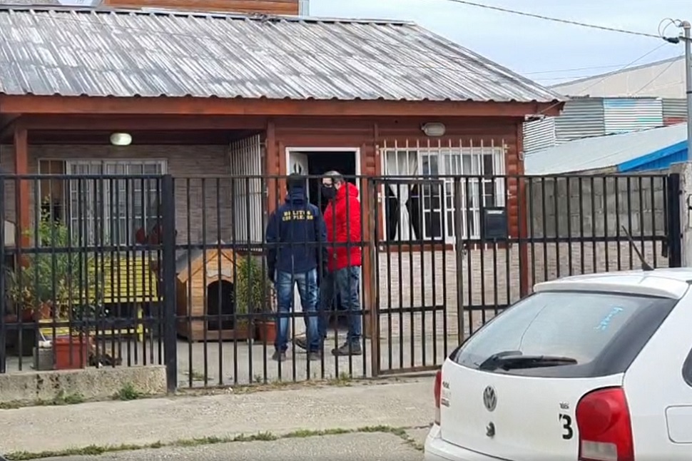  El juez ordenó ayer el allanamiento de la vivienda de Alejandro Buchieri y su pareja en Río Grande. 