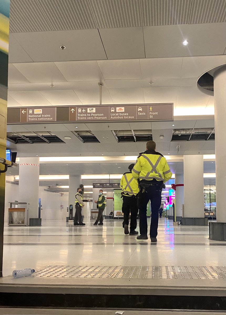 c_shadowspaces's tweet photo. As temperatures plummet today city gov ramp up actions of abandonment &amp; violence. These are from #UnionStation. Police ticketing a houseless person, security patrolling, fenced off seats sponsored by @TD_Canada This is awful. It will be -28 tomorrow night with windchill. https://t.co/gB2821wzm5