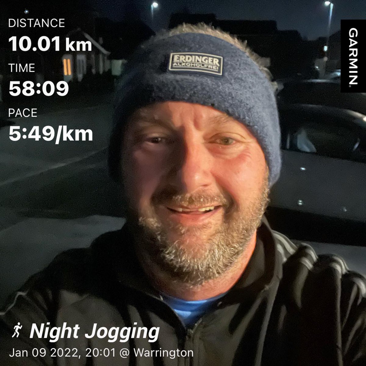 djbirchy's tweet photo. Giving the new pink shorts a run out. Decent first 10k of 2022 #headbandpower https://t.co/PPgbpf3paN