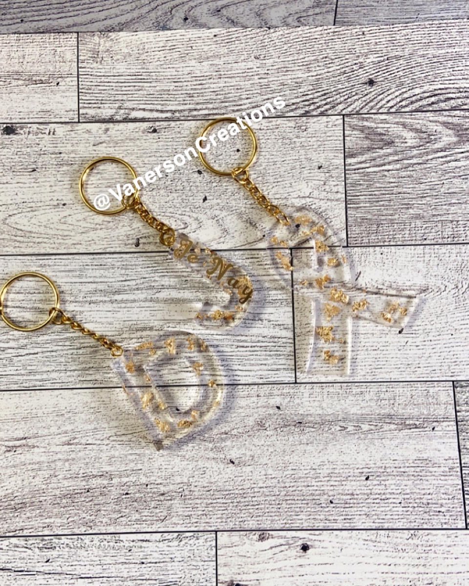 VanersonDelight's tweet photo. Custom Keychains https://t.co/FZEz7w0cgN