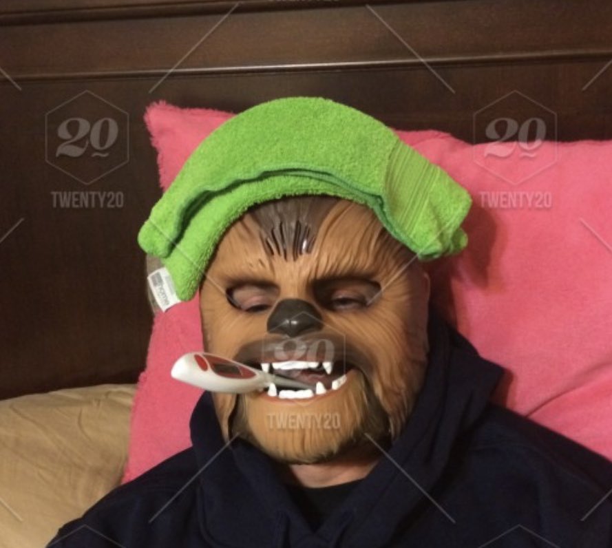 VJTheCobbler's tweet photo. @Bexxy1976 Poor Chewy. Hope you feel better soon. https://t.co/BqYvyNTmwQ