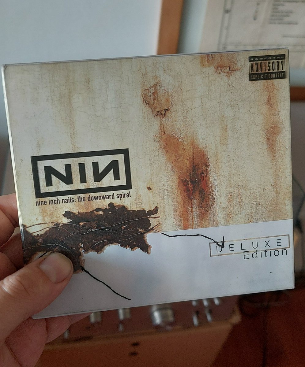 GabrielBoric's tweet photo. Un discazo para terminar la semana con energía https://t.co/WId9E92mNW