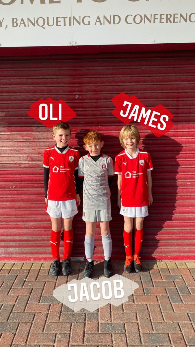 🔻A great pic of 3 of our 3FC players playing against each other for their Academy teams this morning! 🔻

📷JAMES BRADY➖<a href="/AcademyBFC/">Barnsley FC Academy</a> 

📷OLI WELLMAN➖<a href="/AcademyBFC/">Barnsley FC Academy</a> 

📷JACOB O’FLAHERTY➖<a href="/OfficialRUFC/">Rotherham Miller</a> 

#3fcdevelopment