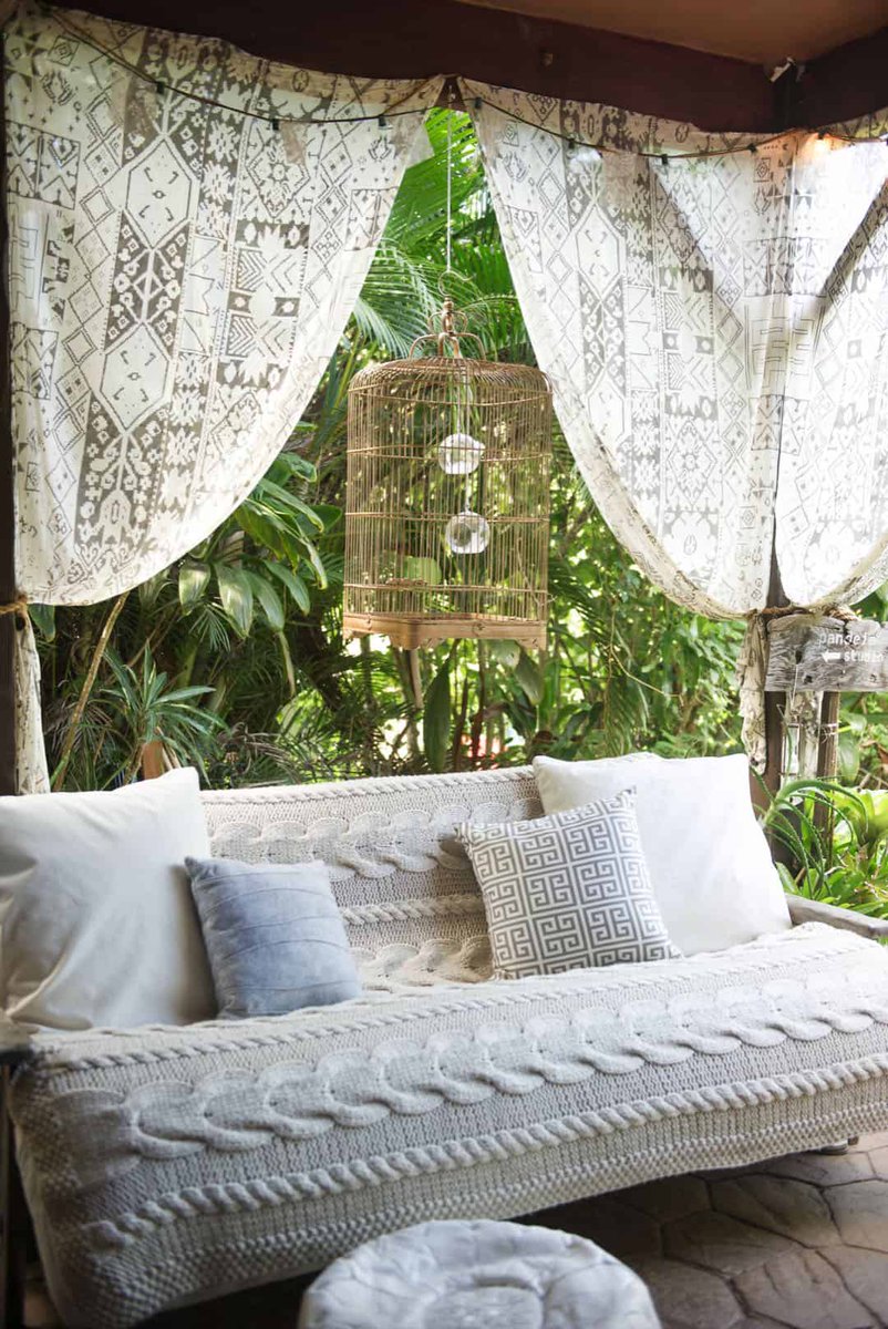 TonyZamoraKW's tweet photo. There's a lot that goes into adding Bohemian style to an outdoor #patio. #homestyle  https://t.co/bKOvzVF6uG https://t.co/AhgPe4abqu