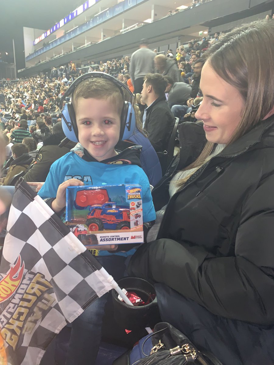 Billy Davis tweet media