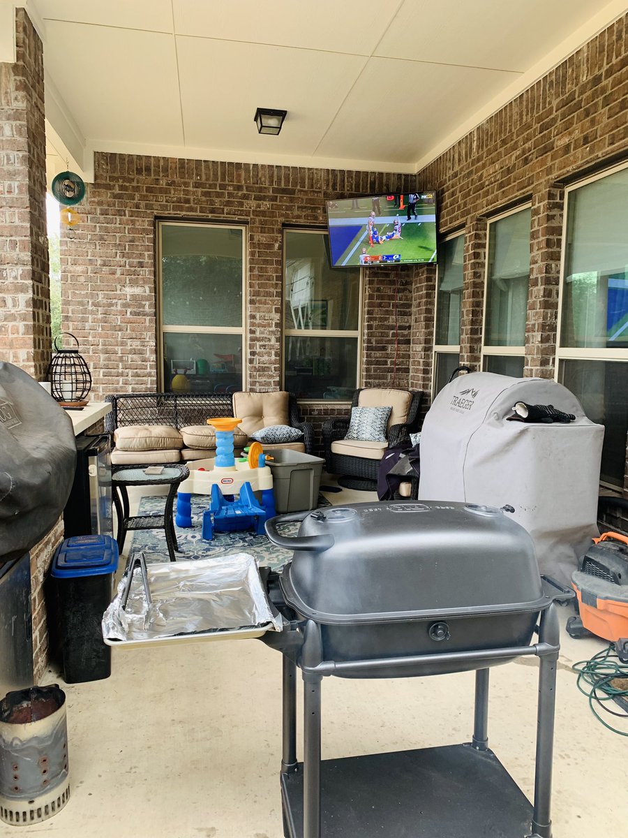FFMeatSweats's tweet photo. What are all the @TFFDudes grilling today? #PKGrills #FFMeatSweats #FFbBqClub #FFMeatClub #Meatchurch #PkGs #NFL https://t.co/cVzdOmmFBn