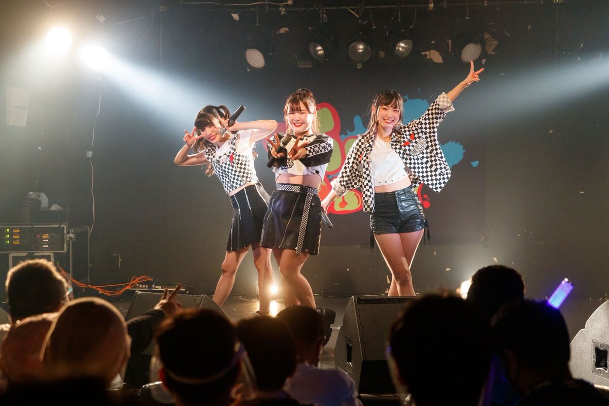 flowflow_mioka's tweet photo. ぐっどみおーにんぐ💘

今日はラストライブ。
アイドル人生10年分の全てと命を燃やしてステージに立つ🔥

余力は残さない！明日なんて知らない！
全ての感情を解き放って、最後にみんなで笑顔になれたらいい！

忘れられない伝説の1日にしよう、みんなで☺️

君たち1人1人のスーパーヒーローになる😈🌟 https://t.co/yr1fp9oR5J