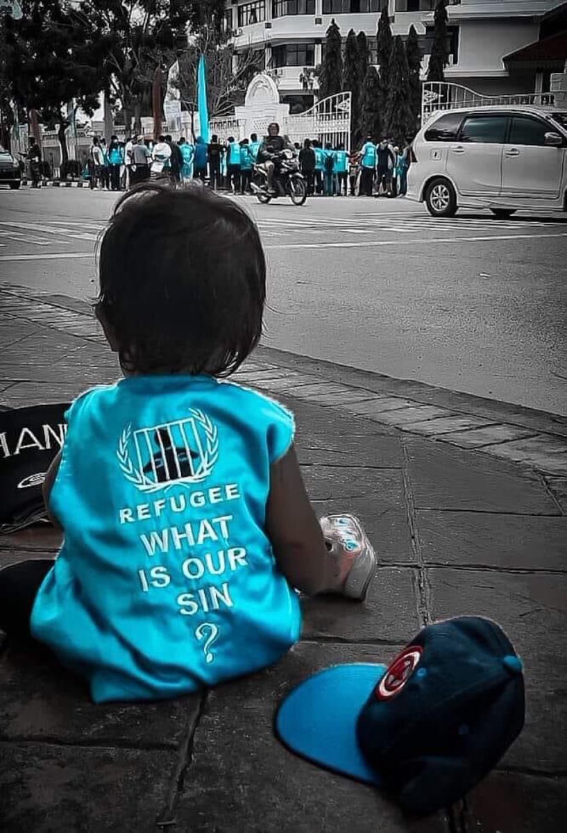 Do not forget the Afghan children who were born in refugees camps and are growing up in that limbo, while there are no play, no enjoy, no school, no future!
<a href="/Refugees/">UNHCR, the UN Refugee Agency</a>
#HelpRefugees_Indonesia