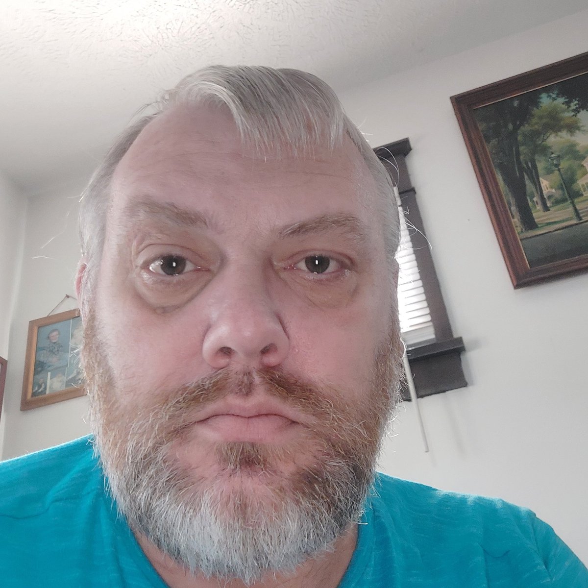 haroldporter75's tweet photo. #NewProfilePic https://t.co/ZvU91PreKm