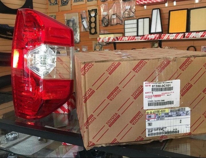 Toyochevro's tweet photo. Disponibles Stop Izquierdo y derecho para Tundra 2013-2020 .... Totalmente Original Toyota 
.
.
Mantén tu carro original 
.
.
#toyochevro #toyota #repuestostoyota #repuestosgm #daihatsu #isuzu #ford #gm #repuestosgm #barquisimeto #venezuela @toyochevro https://t.co/gNH2d0KWVP