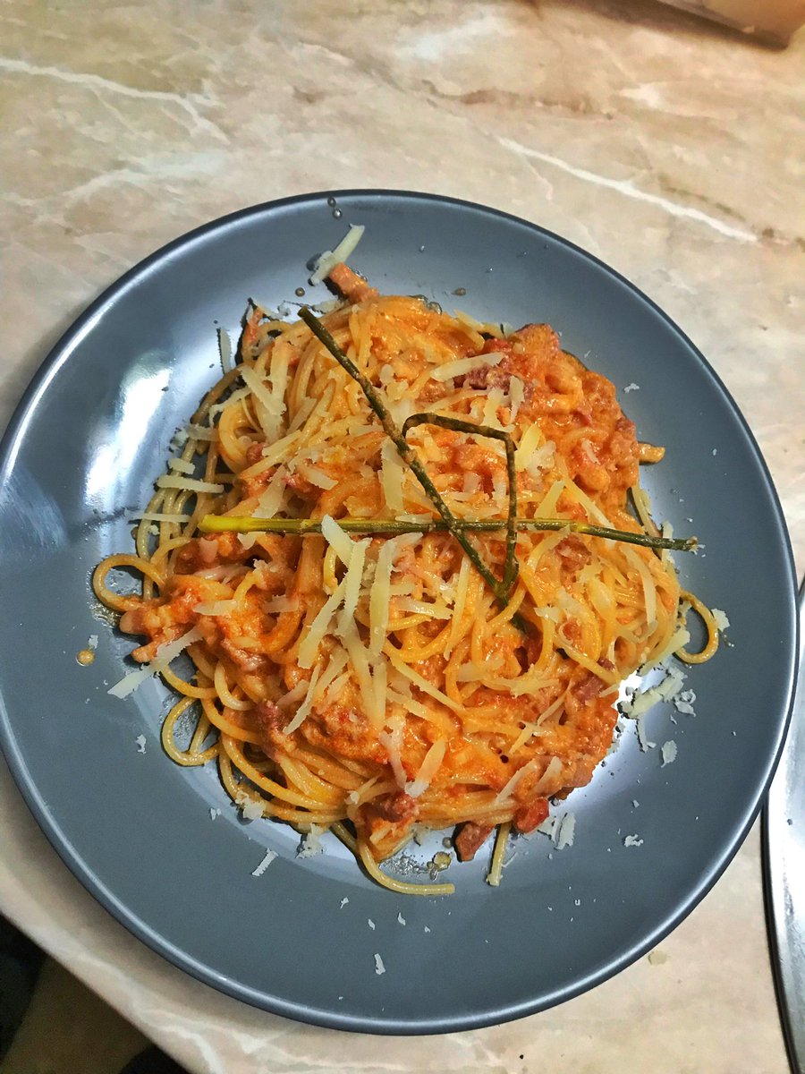 CharmingElla1's tweet photo. Italian food lover ❤️ #pasta #pastalover https://t.co/fJDOP3mF0j