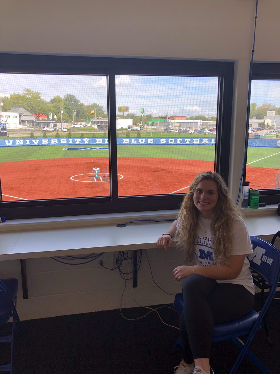 K_Coates14's tweet photo. I am super excited to FINALLY announce my commitment to Millikin University!! I’m so happy to be continuing my academic and softball career! Thank you to my family, coaches, and friends for getting me to where I am today! GO BIG BLUE!Ⓜ️💙@millikinsb https://t.co/zp1SOf1drm
