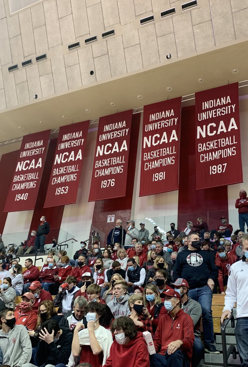 ShreddyLee's tweet photo. Great experience today going to a game @IUHoosiers in historic Assembly Hall. Wonderful experience. #IUbasketball #hoosiers #BUCKETLIST #firstclassfacility https://t.co/GGLknvLu2v