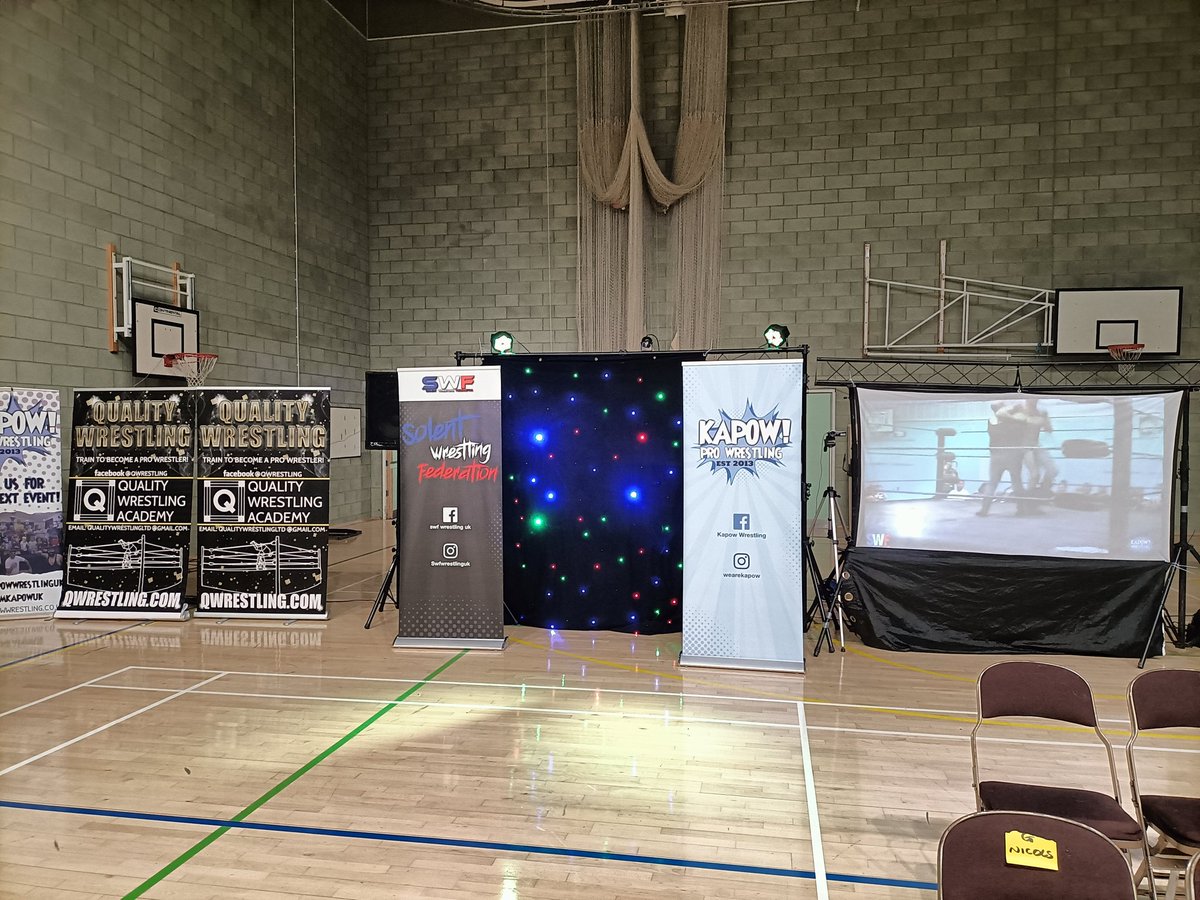 wrestvid's tweet photo. Saturday night set up with @TeamKAPOWuk  and @swf_uk  in Crawley
#wrestling #crawley https://t.co/wHFf2OyFlU
