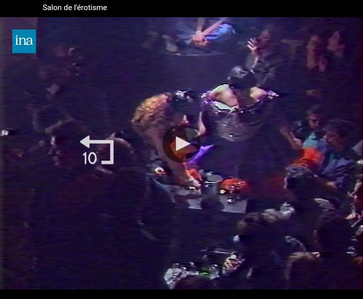 JozDire's tweet photo. Manquerait plus que le #PasteurDoucé y soit encore avec #JeanMichelTrogneux !
Copains comme cochons, ces Clubbers parisiens invétérés n'auraient pas manqué ça
"Soirée Érotique" au #Palace 1988
#FabriceEmaer
->(#LordPeter Hayman ???)
#Sexpionnage
#NatachaRey https://t.co/ltelkjsvDy