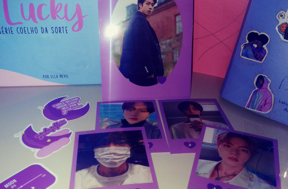 o sorteio que eu ganhei na <a href="/minraestore/">Minrae Store</a> chegou e eu amei muito🤧💜 obg pelos adesivos, eu adorei
