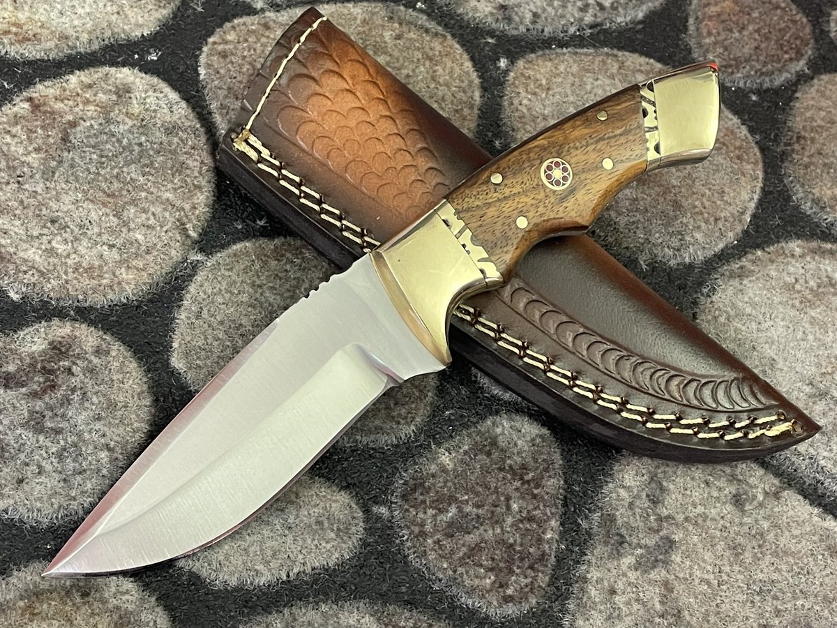 KnivesOutCanada's tweet photo. https://t.co/qWNk2SFzE9

KOC 2022 Handmade 440c Steel Skinning Knife

#knife #knifekink #knifecrime #knivesout #knives #knivesoutcanada #440c #440csteel #stainlesssteel #skinning #skinnerknife #skinner #hunting #fishing #camping #tools #HandmadeHour #handmade https://t.co/fw8FiUaEvX