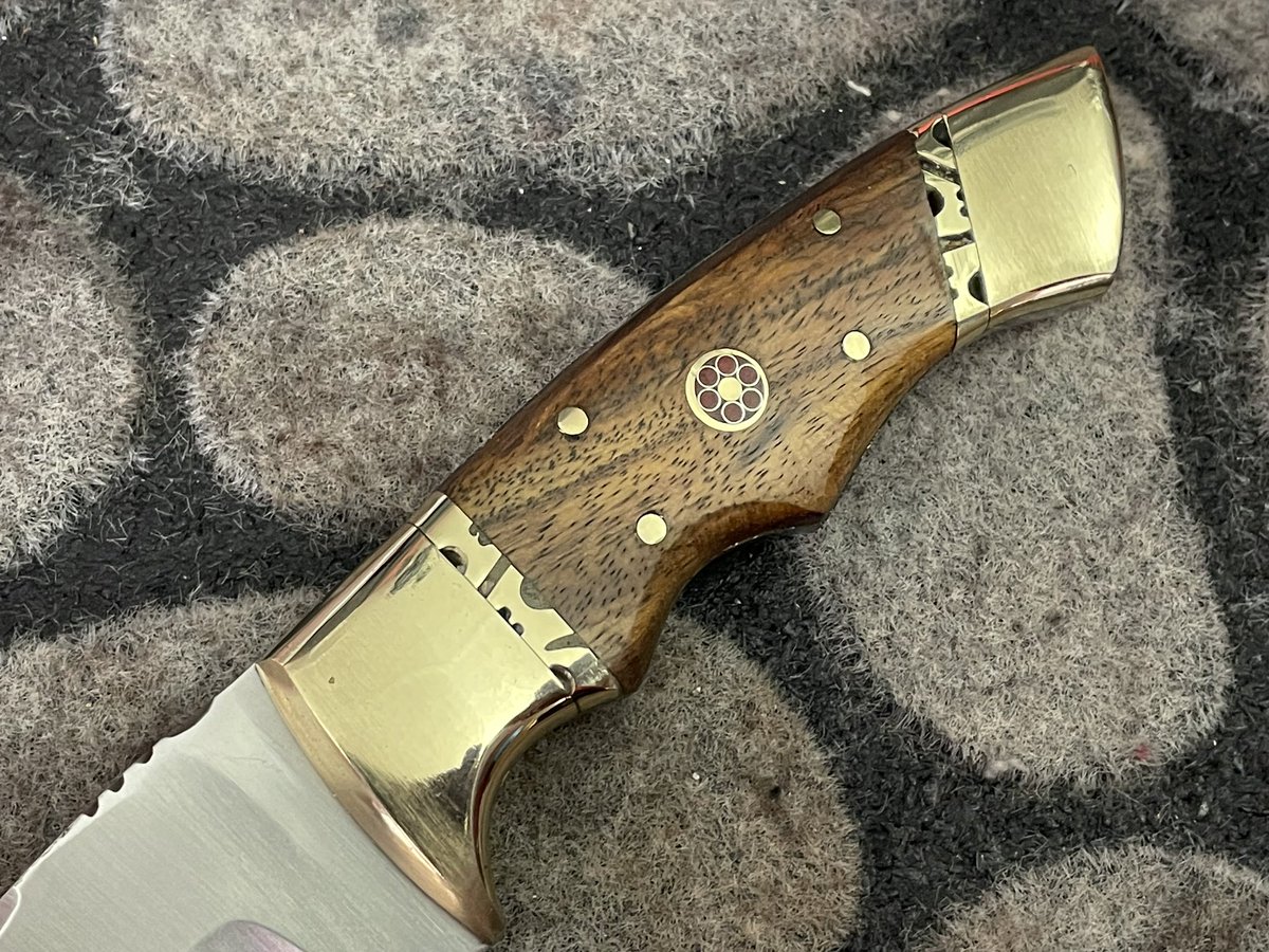KnivesOutCanada's tweet photo. https://t.co/qWNk2SFzE9

KOC 2022 Handmade 440c Steel Skinning Knife

#knife #knifekink #knifecrime #knivesout #knives #knivesoutcanada #440c #440csteel #stainlesssteel #skinning #skinnerknife #skinner #hunting #fishing #camping #tools #HandmadeHour #handmade https://t.co/fw8FiUaEvX