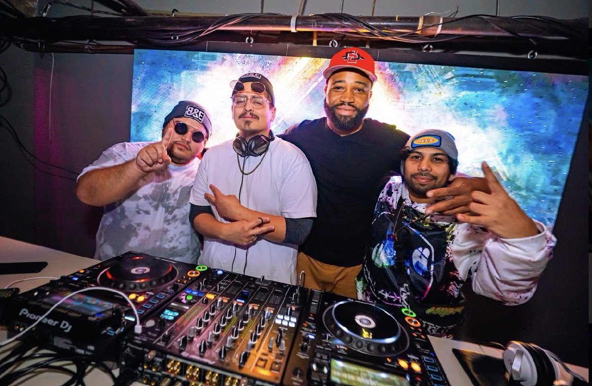 Big thanks to the talent last week @officialohmyshit and special shout out to <a href="/bandesounds/">B&E</a> coming all the way from Texas to throw down!!!
