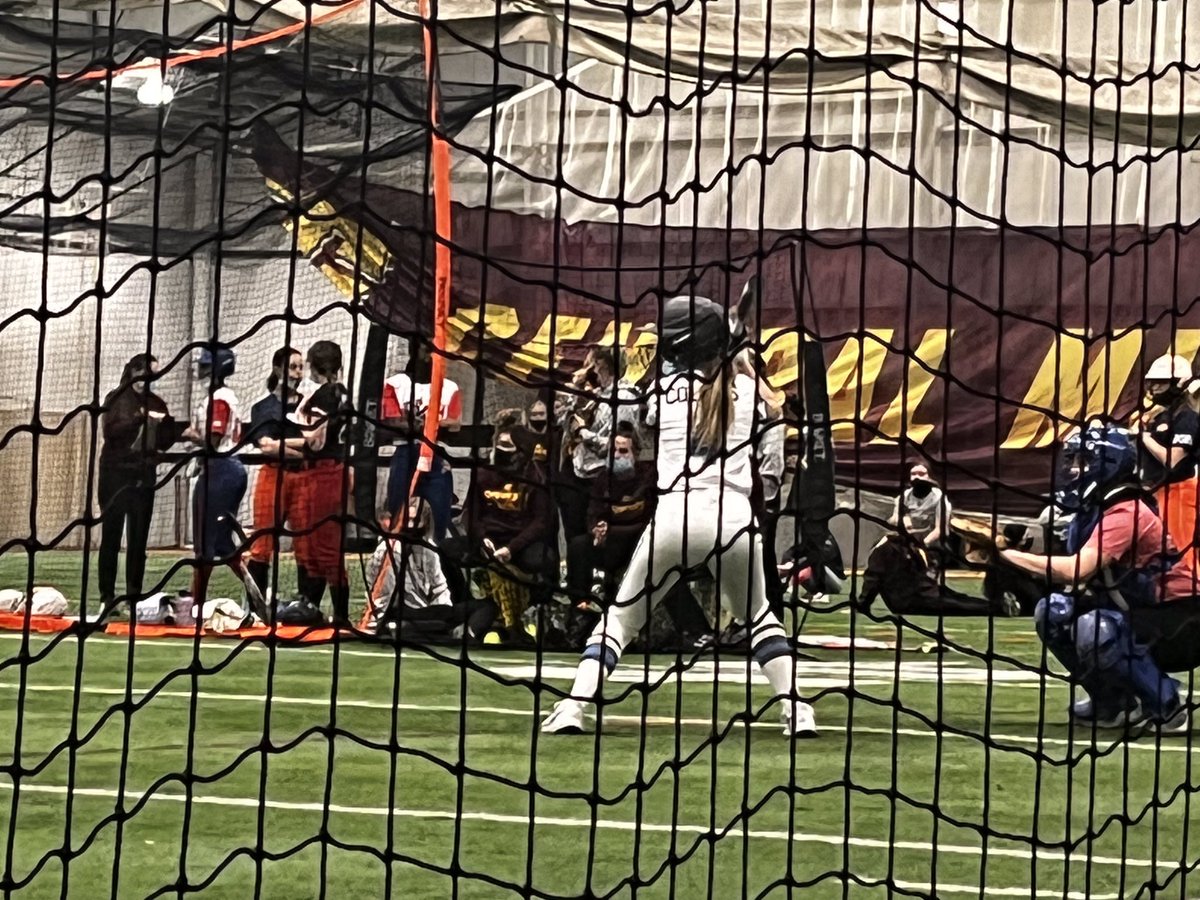 Savannah_C2004's tweet photo. I had an amazing time @CMUSoftball camp!! I loved the campus and girls and couldn’t ask for a better time. Thank you coaches for hosting! #fireupchips #cmusoftball #softball #athletics #2023 https://t.co/BDk5SIvsRS