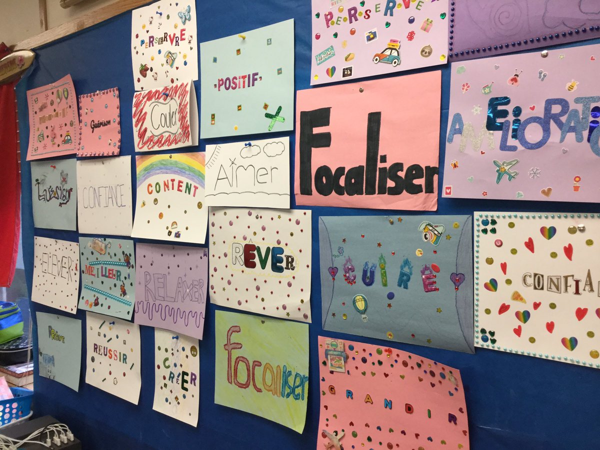 CatherineKU72's tweet photo. #OneWord2022 #défisunmot #unmot @MVSchools French 1-AP will finish their #OneWordChallenge this week. Resolutions are tricky this January, so we went with words that center us &amp; build community. Their choices are telling. Solid project for anxious minds. More to come tomorrow. https://t.co/c6LYIMY1ND