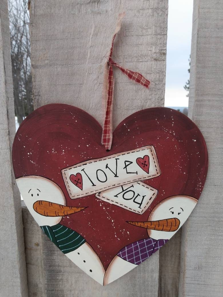 SnowFolkLane's tweet photo. Excited to share the latest addition to my #etsy shop: Love You Snowman Sign https://t.co/ZutaV6Pmzr #loveyou #snowmansign #lovesign https://t.co/RsL4rf45Lj