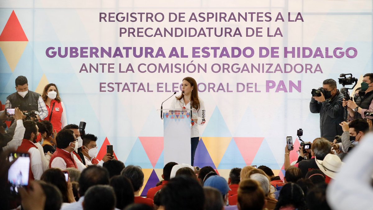 caroviggiano's tweet photo. A #Hidalgo le debo todo lo que soy y voy a entregarle cada minuto del día; lucharé con determinación por nuestra tierra, porque Hidalgo es nuestra Patria #HidalgoEsNuestroPartido.

¡Muchas gracias a todas y todos por su apoyo! https://t.co/Dz3pEs1IDv