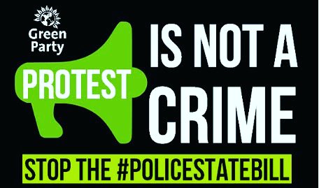 OwenBrett1's tweet photo. Protesting is a fundamental right in a free and democratic society, sadly the Tories want to ban all peaceful protests and criminalise the freedom of expression. Please write to your MP and sign petitions to help stop this Bill becoming law. 
#Policestatebill 
#ProtestIsNotACrime https://t.co/wg01fZui7y
