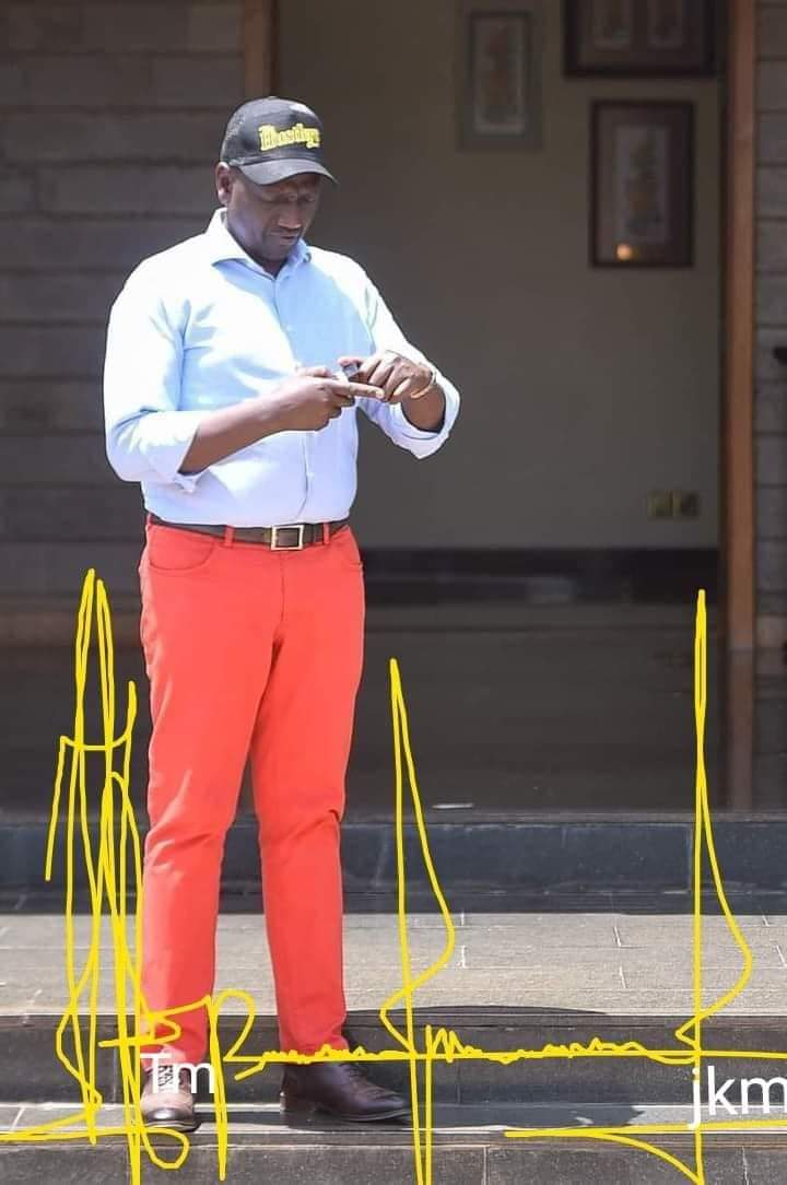 MukitiPower's tweet photo. May our Lord God keep you strong because August 9th I gonna vote you in mapeema, maneno ingine baadae. #AmuaSasa https://t.co/RHx4VmqKTH