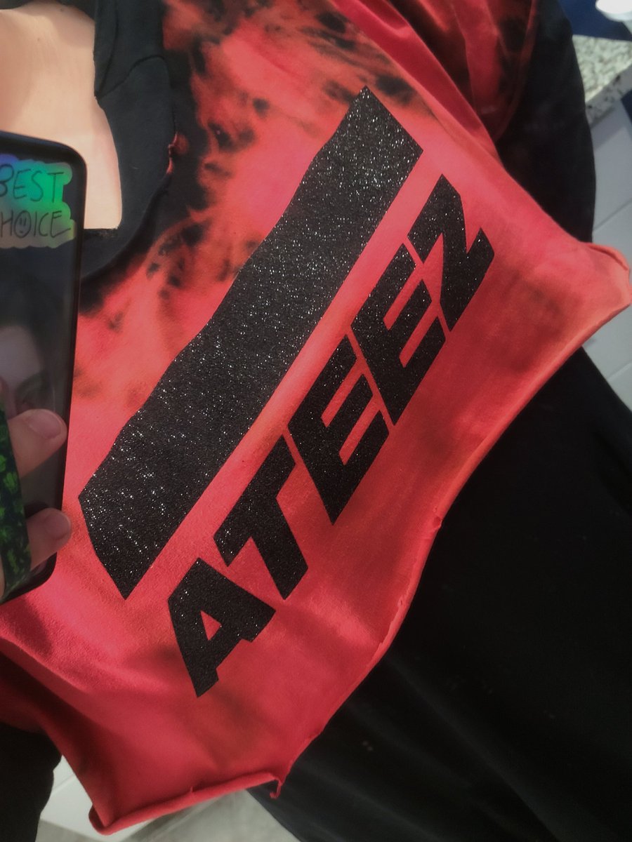 Creativ3Cactus's tweet photo. AND I'm done with mine. Still working on @AtinyPunkboy 's though. Not sure what I want to put on it. 🤔

@ATEEZofficial #Ateez #Atiny #에이티즈 #에이티니 #AteezinDallas #creatiny https://t.co/Pz3J3PBbRe