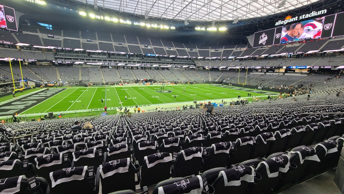 Spending some well earned vacation time to visit my team, it's win and you're in for my beloved Raiders... JUST WIN BABY!