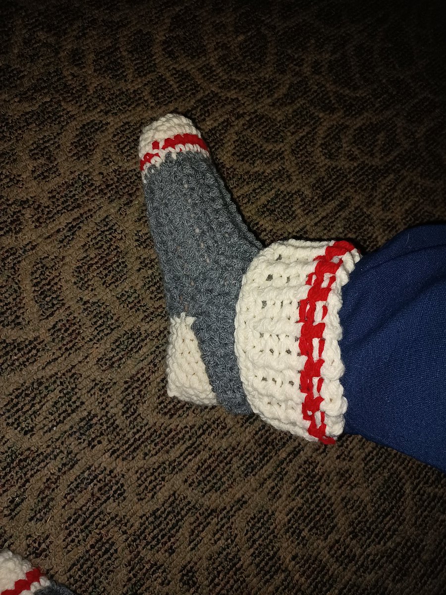 emac1963's tweet photo. Just finished a pair of slippers for myself https://t.co/i87fY4sbYN