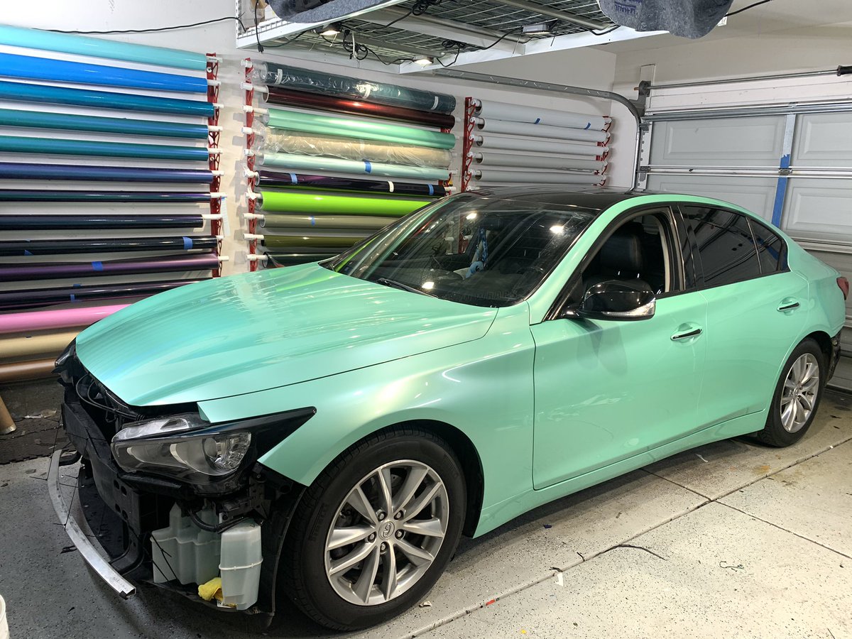 0fficialARTSY's tweet photo. Starting to look like a car again ... just waiting for the new bumper to come in and then more goodies.... it was cool to raid another twitch streamer with car content ! Still surreal streaming my work as content. Thank you to everyone! #LEGENDARYFAM https://t.co/DoqlfkIVL2