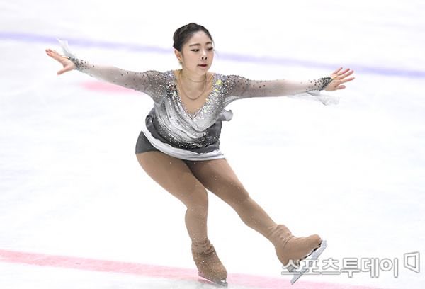 skatingkor's tweet photo. Korean Nationals 2022
Day 3 

#HanulKim #김하늘  
#SiwooSong #송시우 https://t.co/pEzQDT03LK