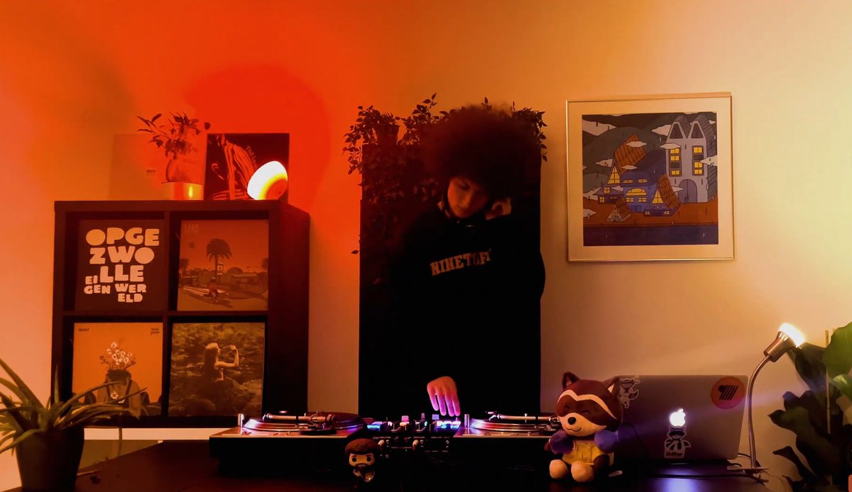 New #AfternoonBeats episode 5 with <a href="/Afroham/">syl low</a> live today! Stream it here - youtu.be/QXVHLVHF0ro