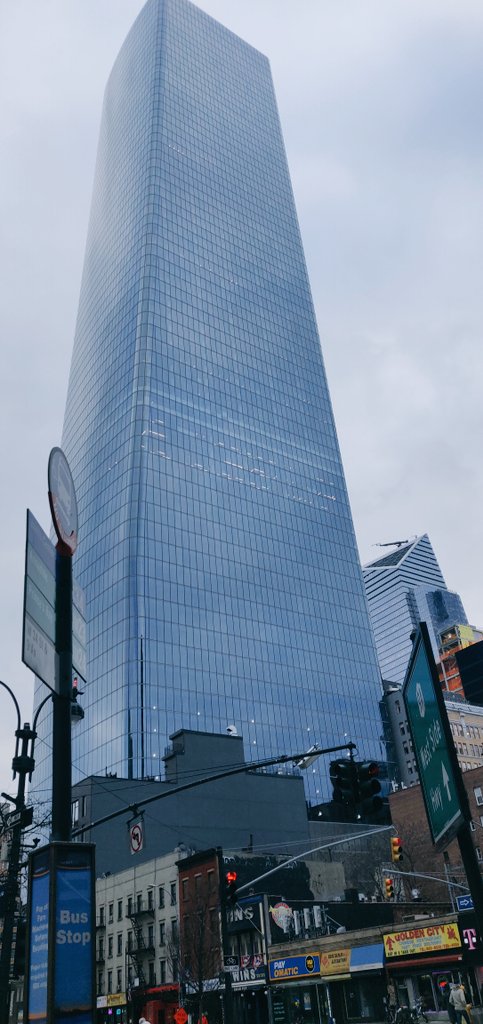 peterokello_'s tweet photo. Manhattan, NY https://t.co/M3XBKJUh9b