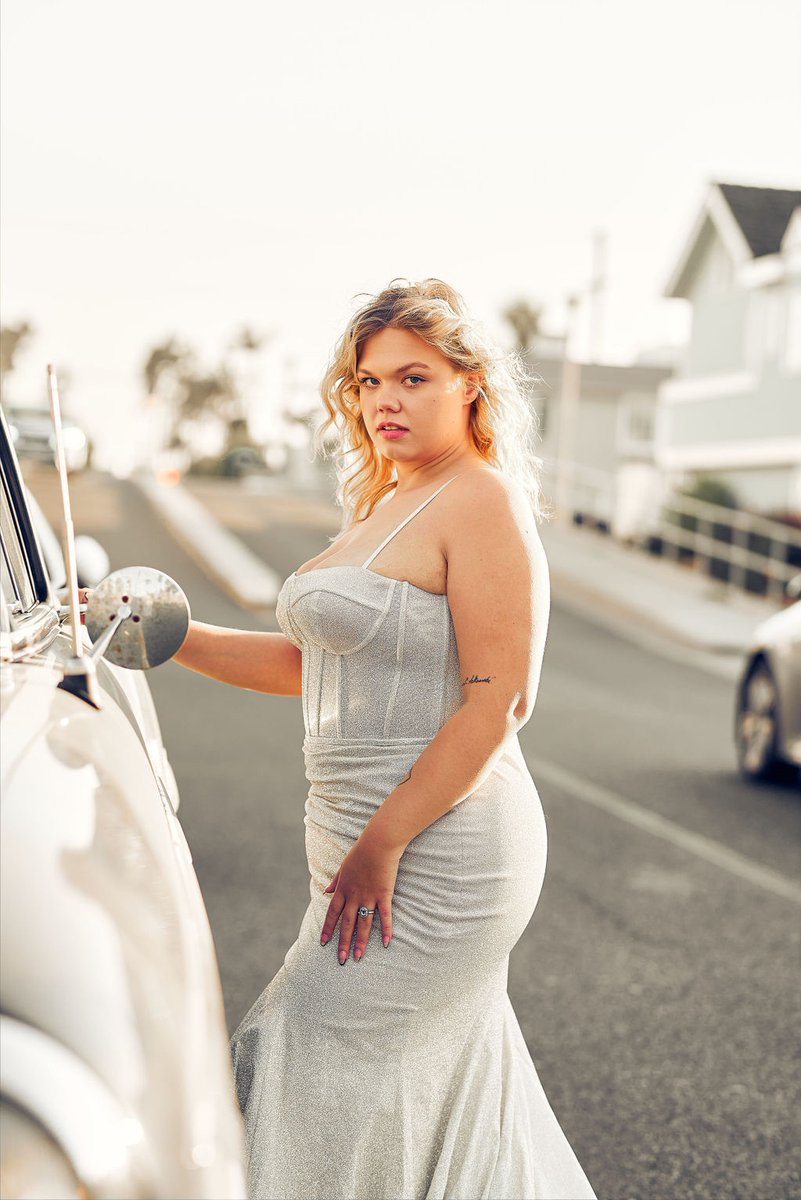 strutbridal's tweet photo. Romantic, charming, and sexy!
Sparkle your way down the aisle in this Glitter mermaid gown with boning in the bodice corset.  ✨
 #sparklydress #iamgettingmarried #bridalshop #bridaldress #bridalshopping #weddingdresssale #weddingdressideas #simpleweddingdress #offtherack https://t.co/xBhaEBCtw8