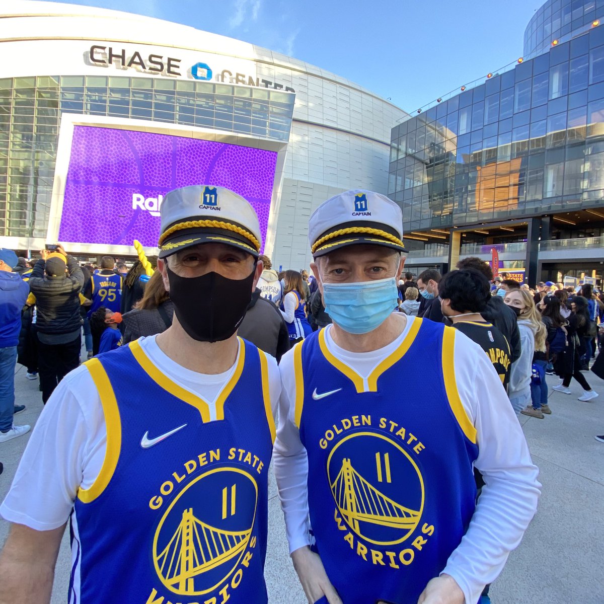 ChaseCenter's tweet photo. Captain Klay ⚓️

#DubNation is showing OUT in Thrive City https://t.co/BGNz5CxALX