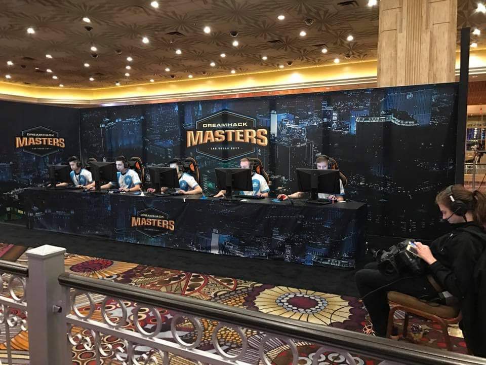 itsbeeeep's tweet photo. Took this photo and didn’t realize .@shroud was in this photo. I should have waited for an autograph! :( this was Vegas 2017. #CSGO #masters #shroud #games #videogames #LasVegas https://t.co/nZwD7UlzEt