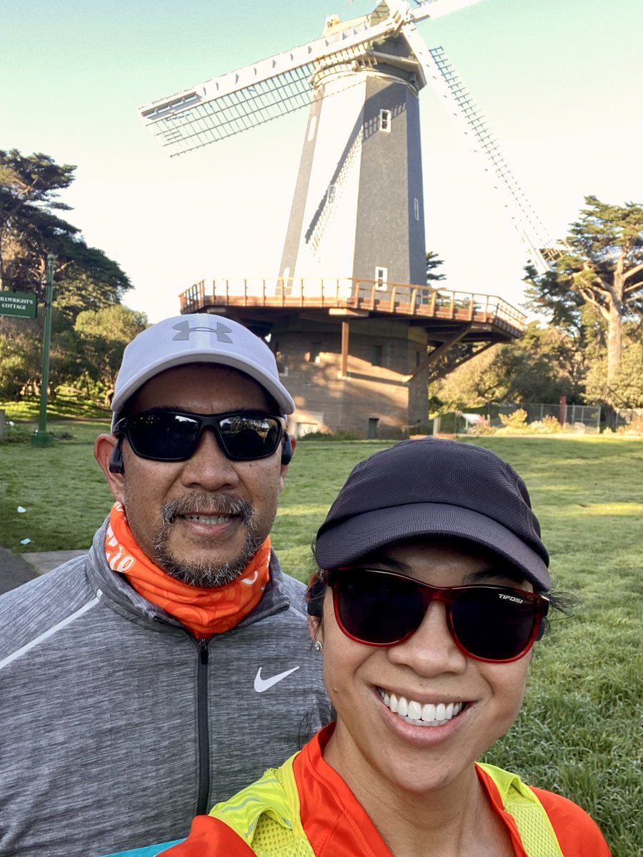 celina_still's tweet photo. 2022 SF Hot Chocolate 15k was our first race together, my first road race since the pandemic started! Beautiful winter running weather, fantastic atmosphere, and amazing walkers and runners doing their thing while having fun! 

 #HCSanFranBR #HC15K https://t.co/rYdngGgEGS