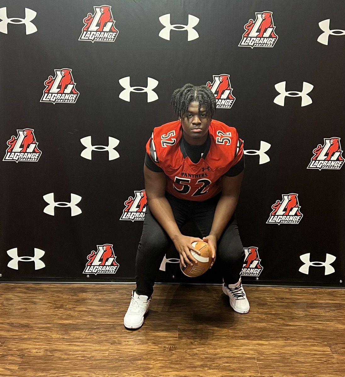CarlosSellars1's tweet photo. I would like to thank LaGrange College @CoachEChambers @CoachJCody @Coach_Ruth01 staff and players that I had contact with on Wednesday for their hospitality and knowledge. You guys made me feel at home! @RecruitGeorgia @CoachDavis_t @CoachJ_sc @Coach_CA912 https://t.co/8j8HAIAQT5