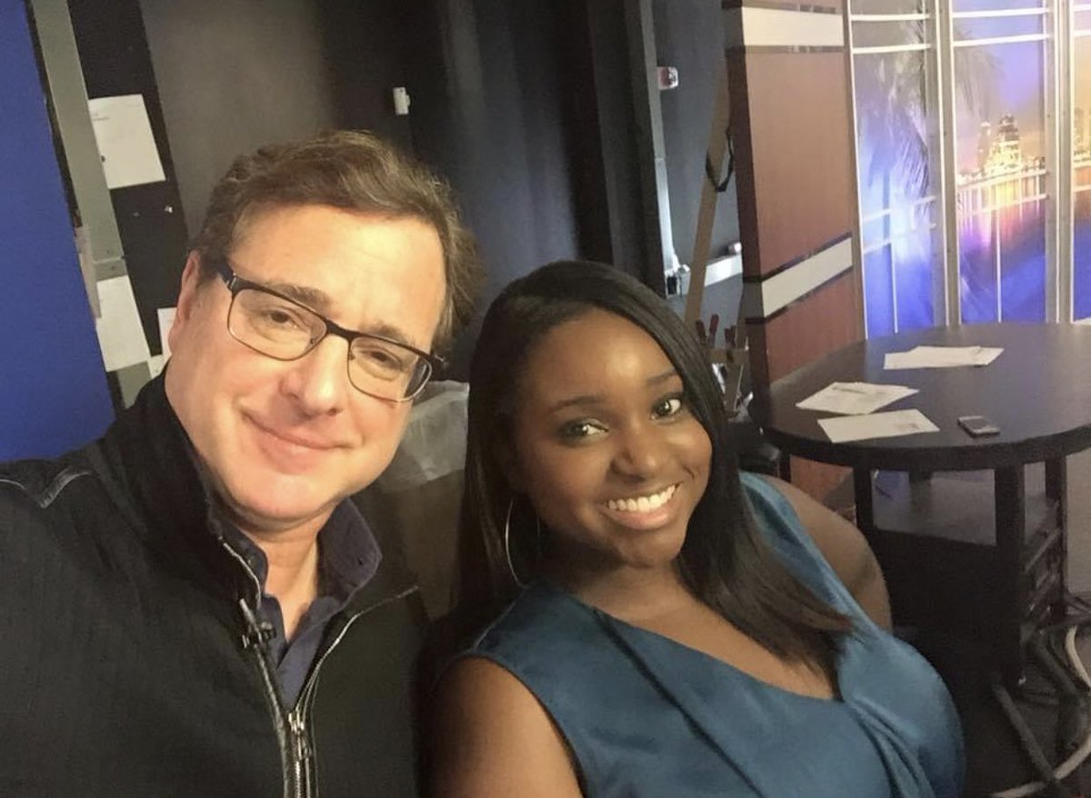 LiZeatraWilson's tweet photo. @drbtv He took the best newsroom selfies 💔🕊🙏🏿 #sameangle https://t.co/Mhx16rfy6O