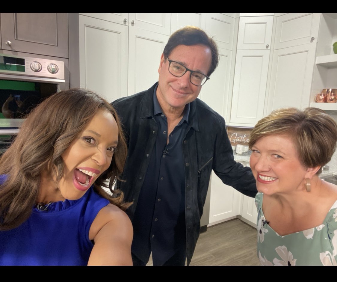 QClifeWBTV's tweet photo. The kind and funny @bobsaget was a good friend to @QClifeWBTV. Each time he came to town to do standup at @ComedyZoneCLT - he made time for us and was so generous with his time. He was a very nice man and we are all in shock! Sending love to his family and friends. https://t.co/HCXZITcRn8