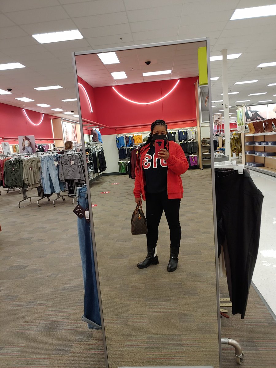 SmithContessa's tweet photo. Waiting on Morgan and J13😉.....#TargetMirrorShot #AOML https://t.co/TRKjWbrYD7