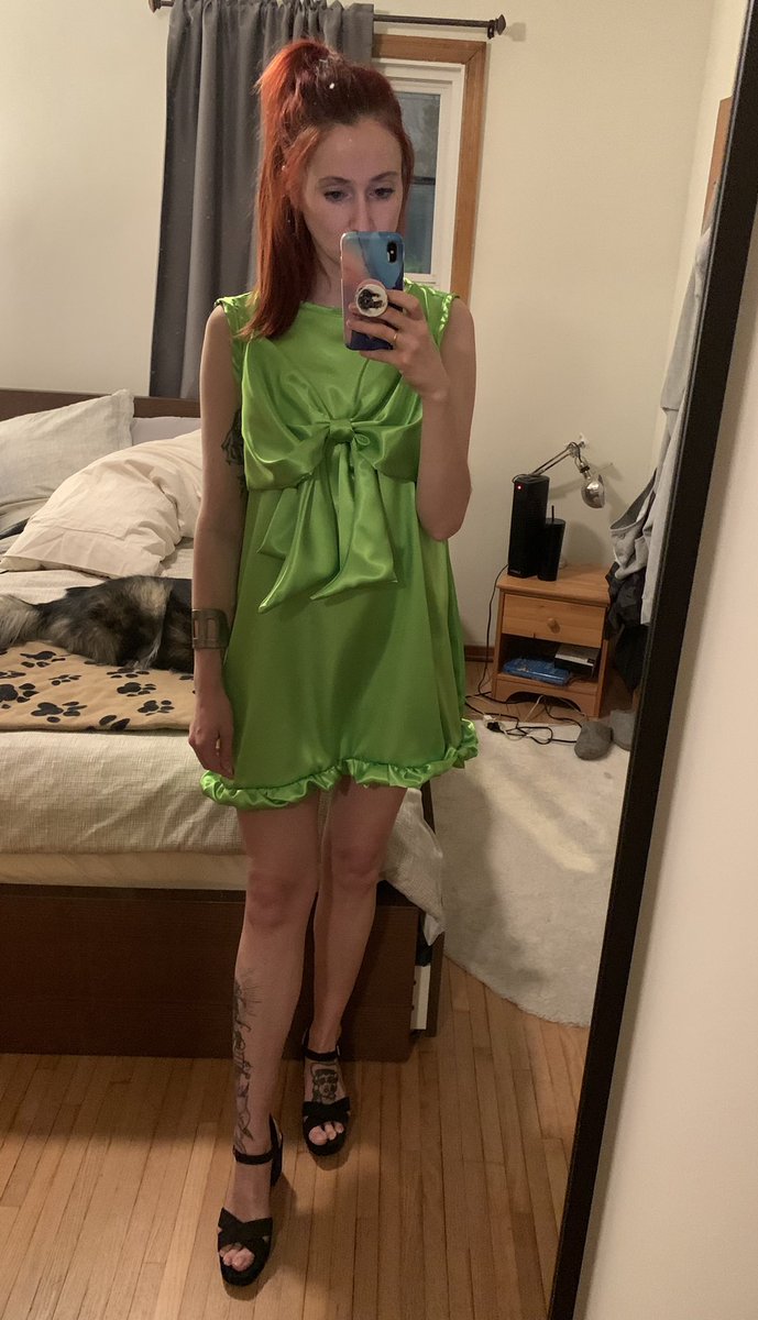 Holiday dress done just in time for zero parties.